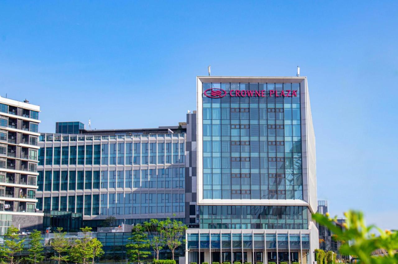 Crowne Plaza Shenzhen World Exhibition And Convention Center, An Ihg Hotel Esterno foto